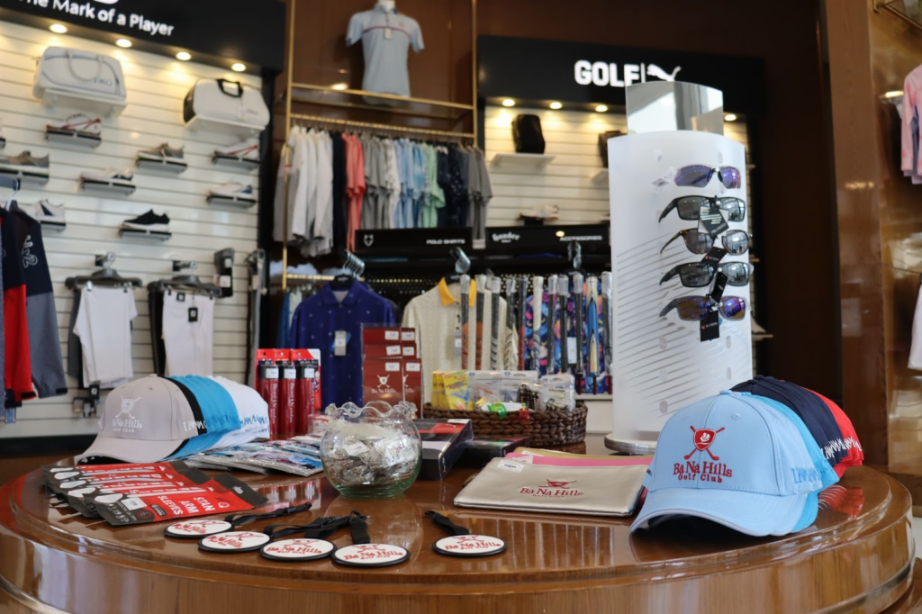 sân golf đà nẵng - Các sản phẩm chất lượng tại Pro Shop