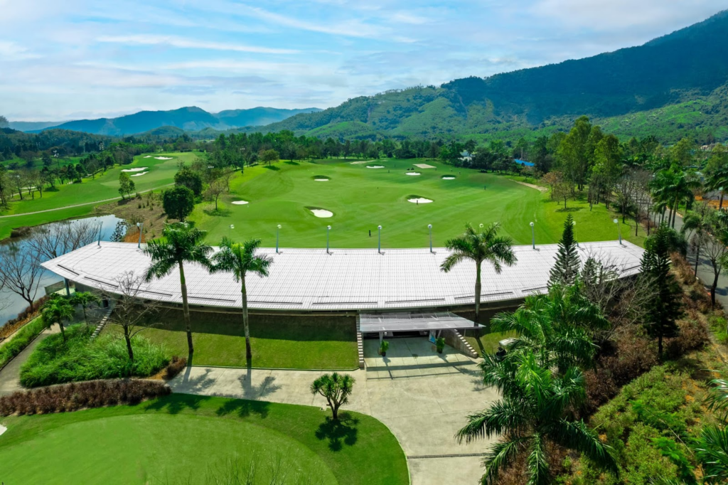 sân tập golf đà nẵng - 18 hố gôn thách thức các gôn thủ